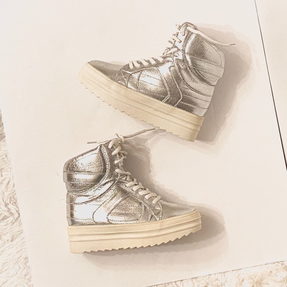 🖤Platform High-Top Sneakers - Picture 8 of 16